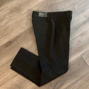 New Ann Taylor ankle pants; size 8; tags on!